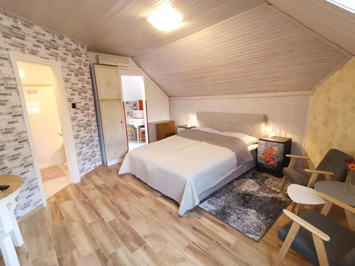 Marika Apartman Хайдусобосло Экстерьер фото